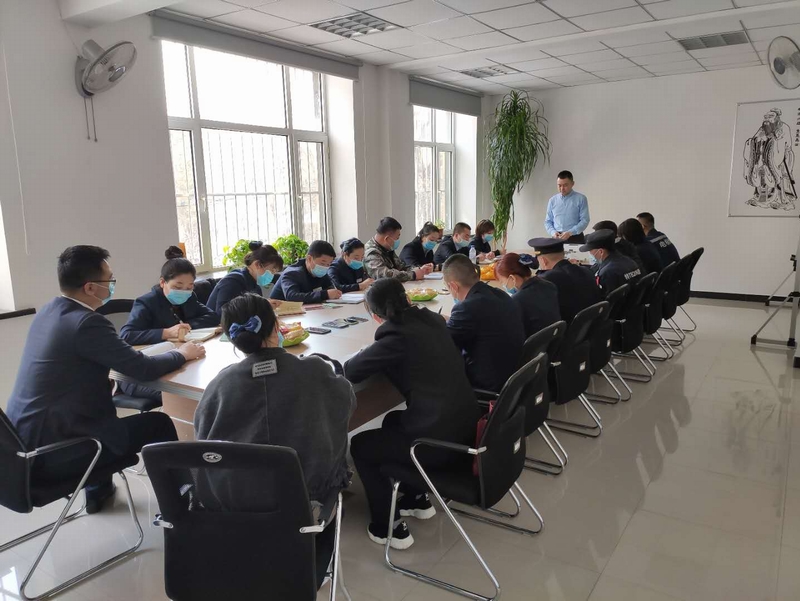 1。。。。。.jpg